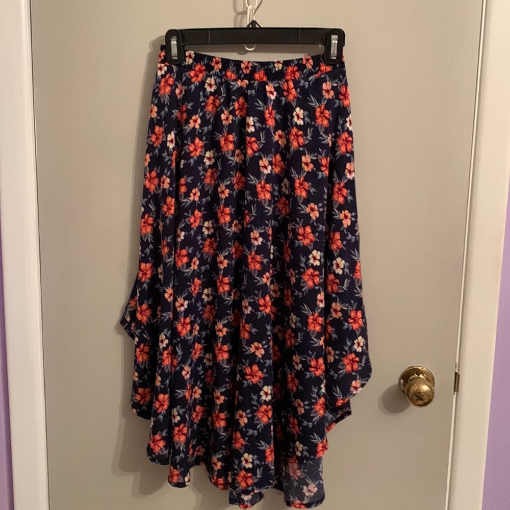 Hollister Floral midi skirt